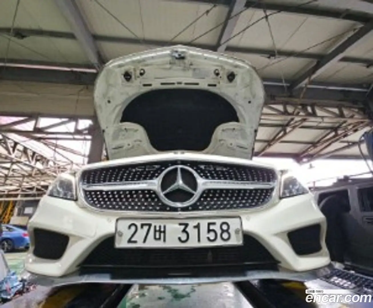Main__Slider__Photo:CLS-Class Mercedes-Benz 2017.6-0