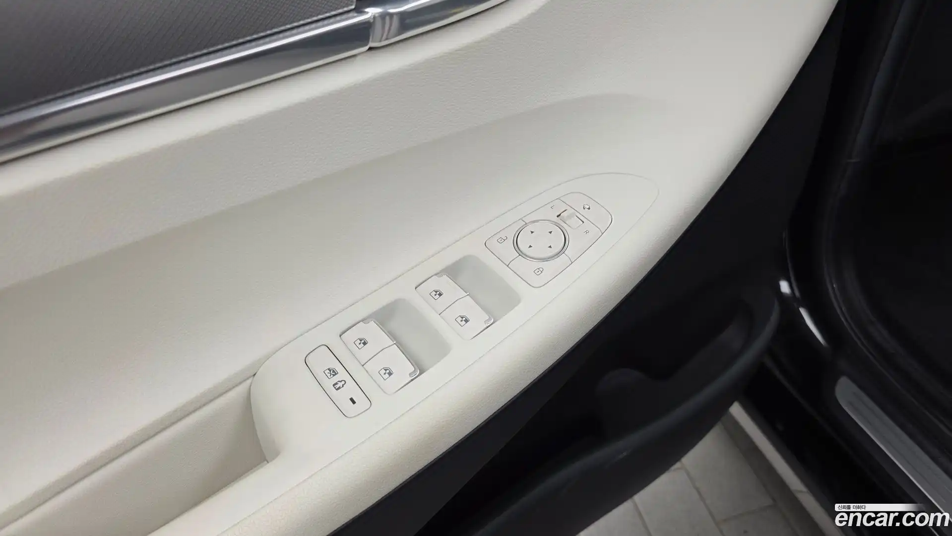 Grandeur Hyundai 2022.7-OPTION-040