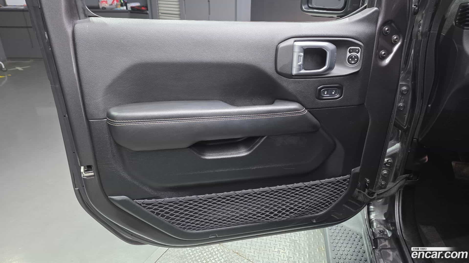 Wrangler Jeep 2020.8-INNER-034