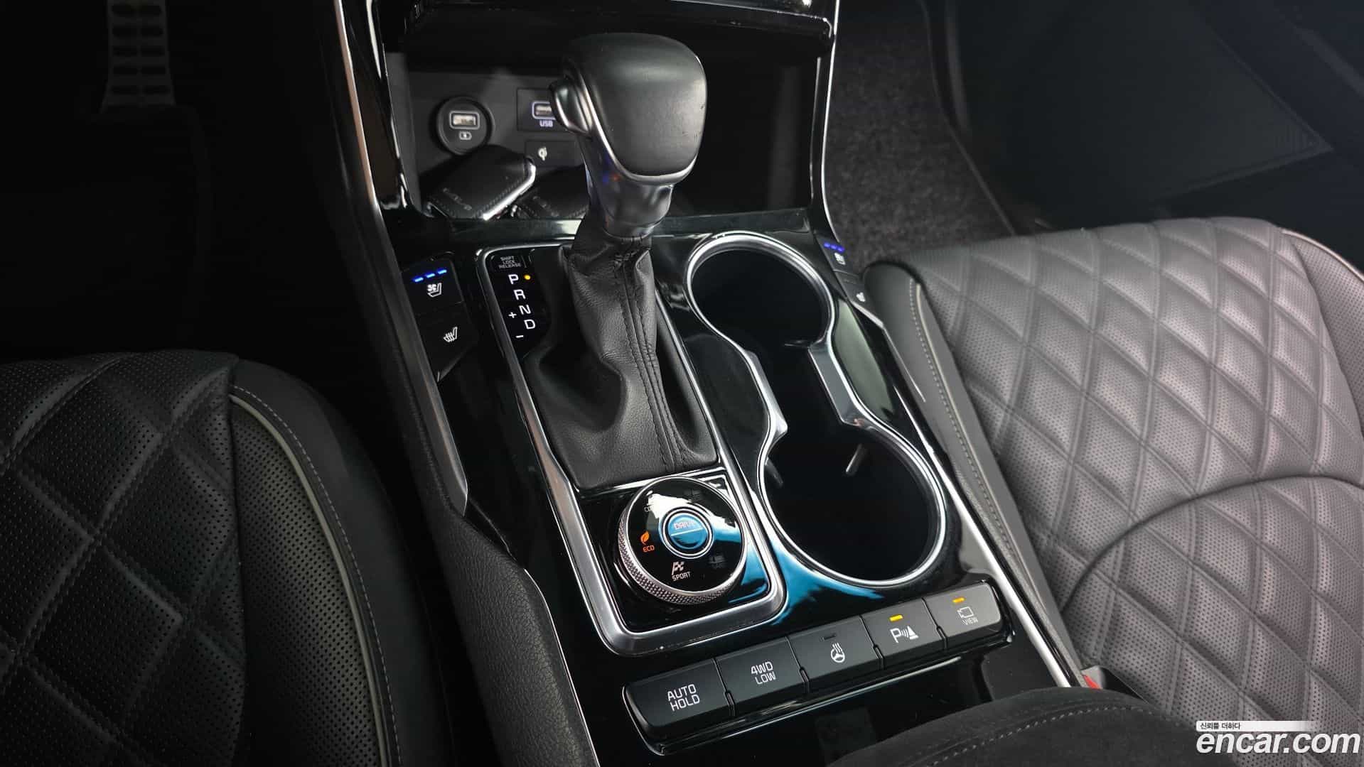 Mohave Kia 2022.5-INNER-009