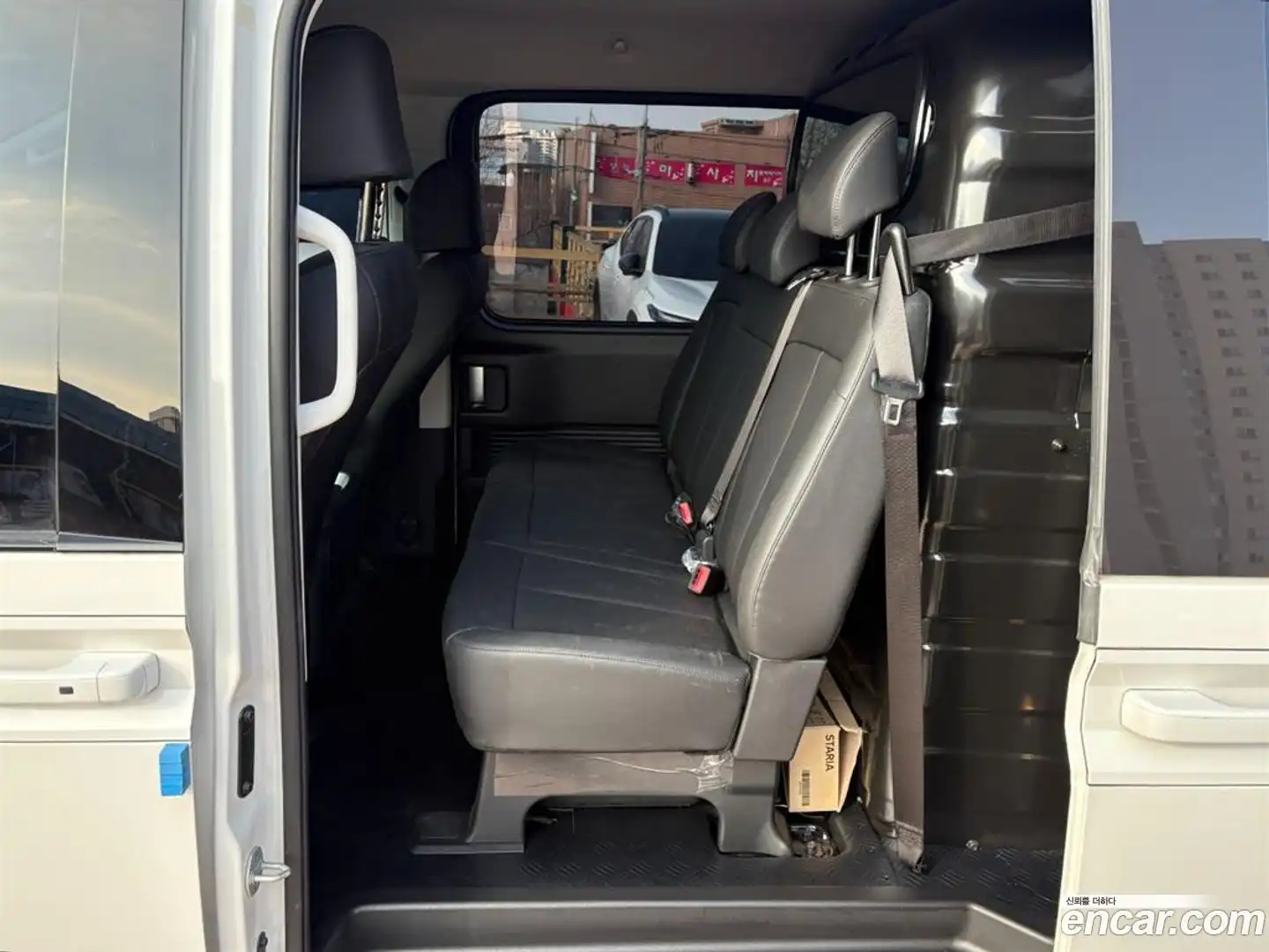 Staria Hyundai 2023.10-OPTION-015