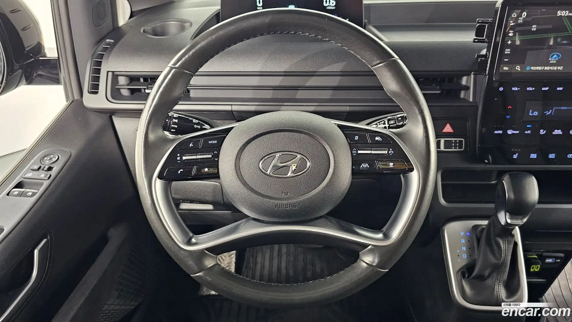 Staria Hyundai 2022.3-OPTION-017
