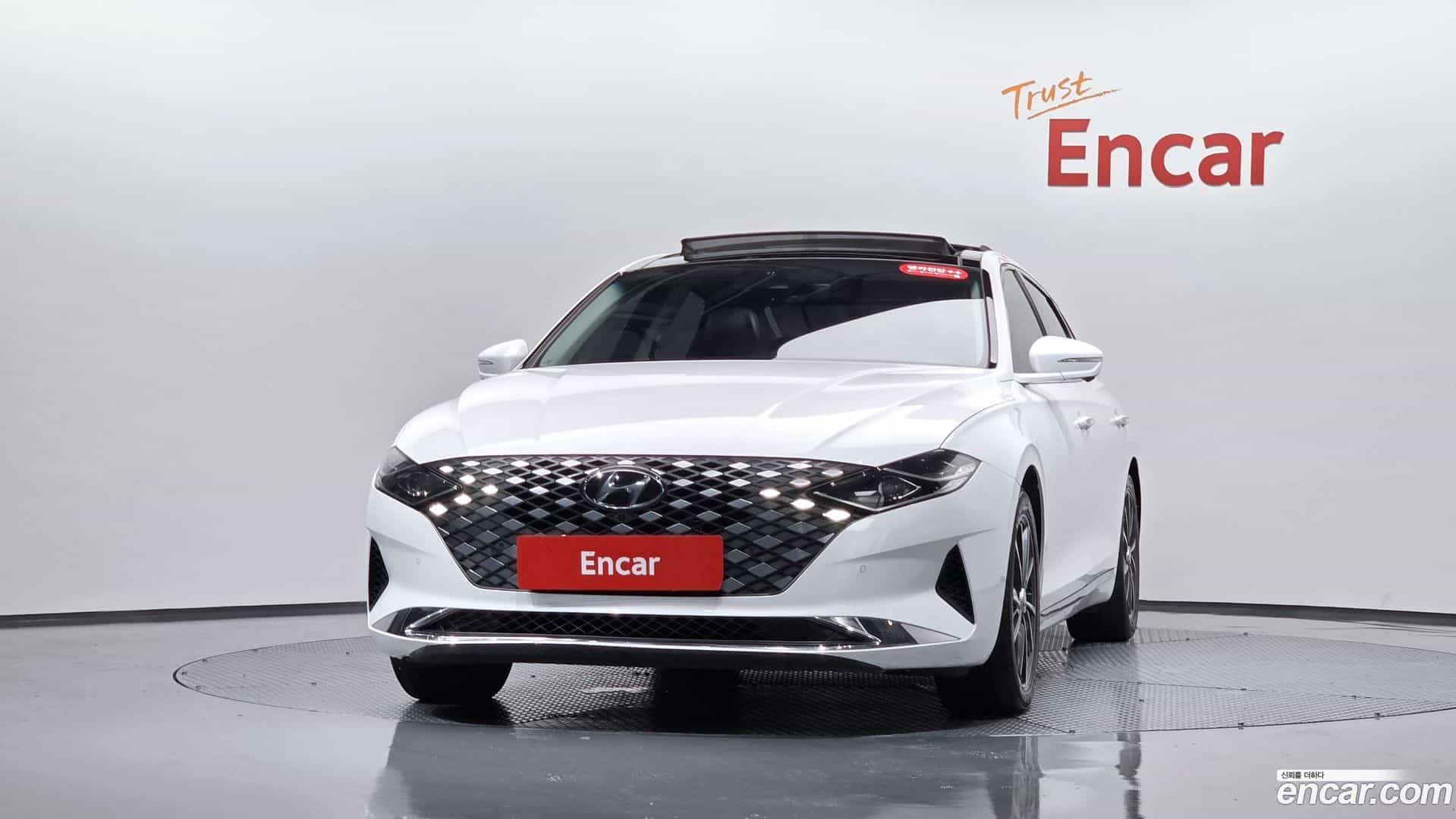 Grandeur Hyundai 2022.5-OUTER-003