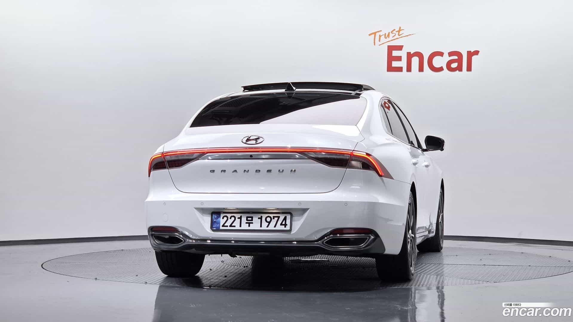 Grandeur Hyundai 2022.5-OUTER-004