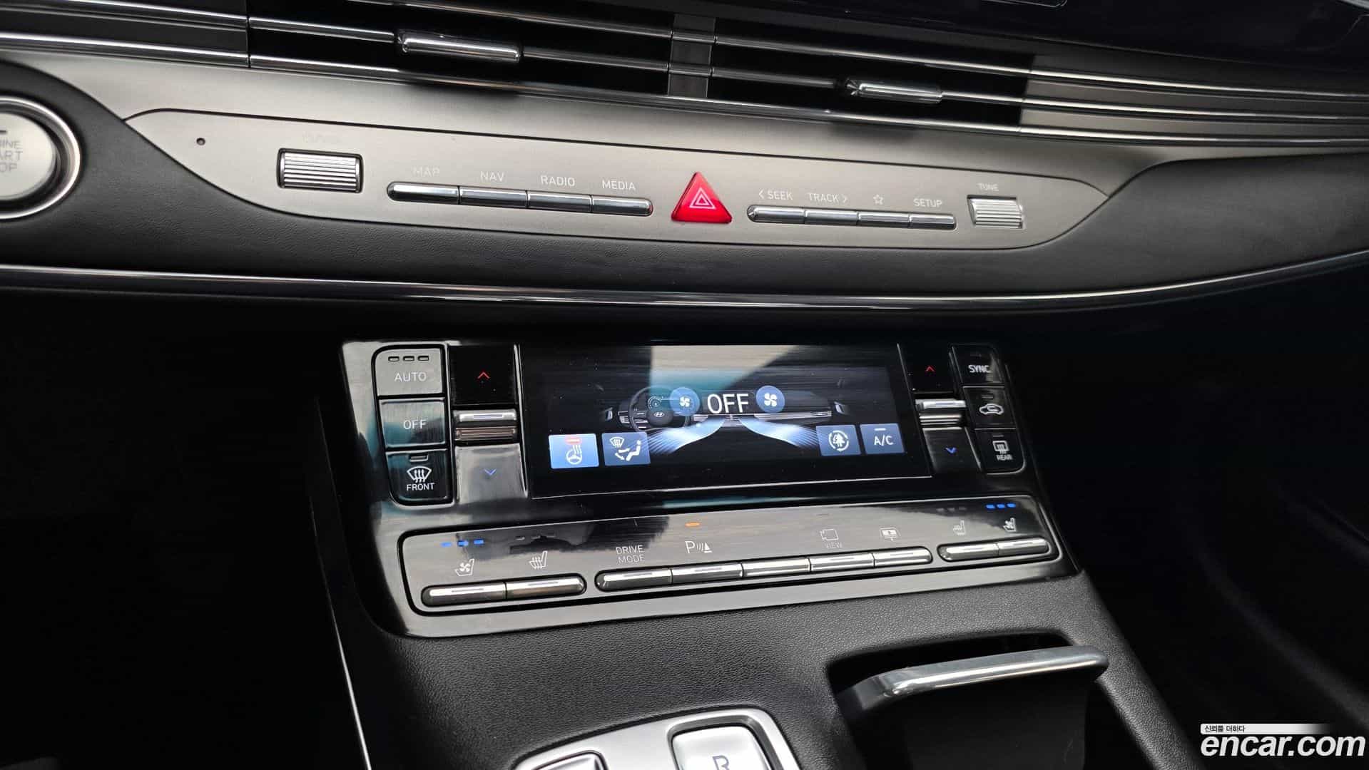 Grandeur Hyundai 2022.5-OPTION-022