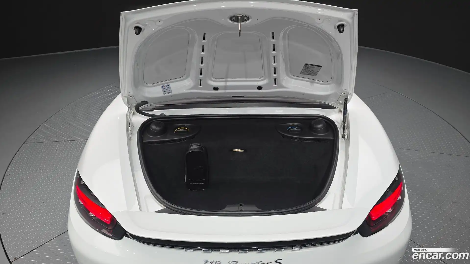 718 Porsche 2017.2-OPTION-024