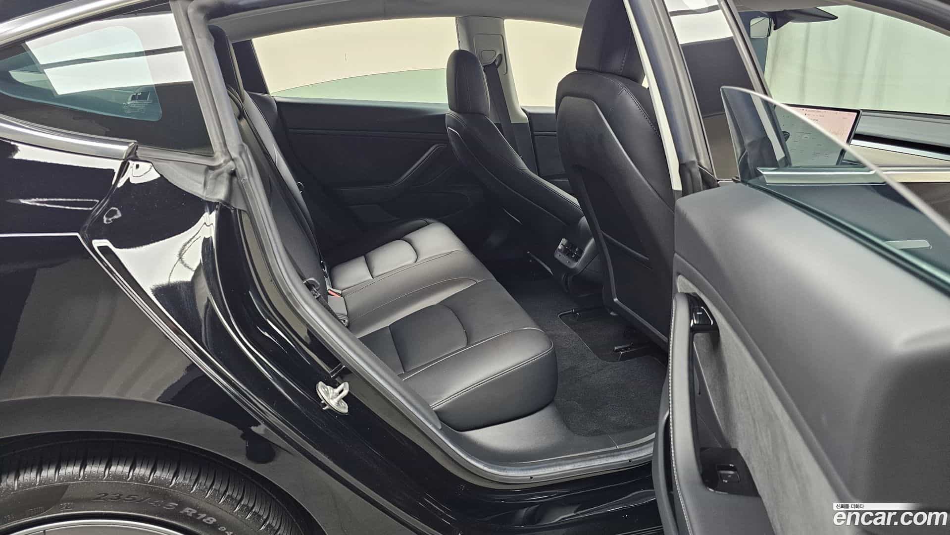 Model 3 Tesla 2019.10-OPTION-015