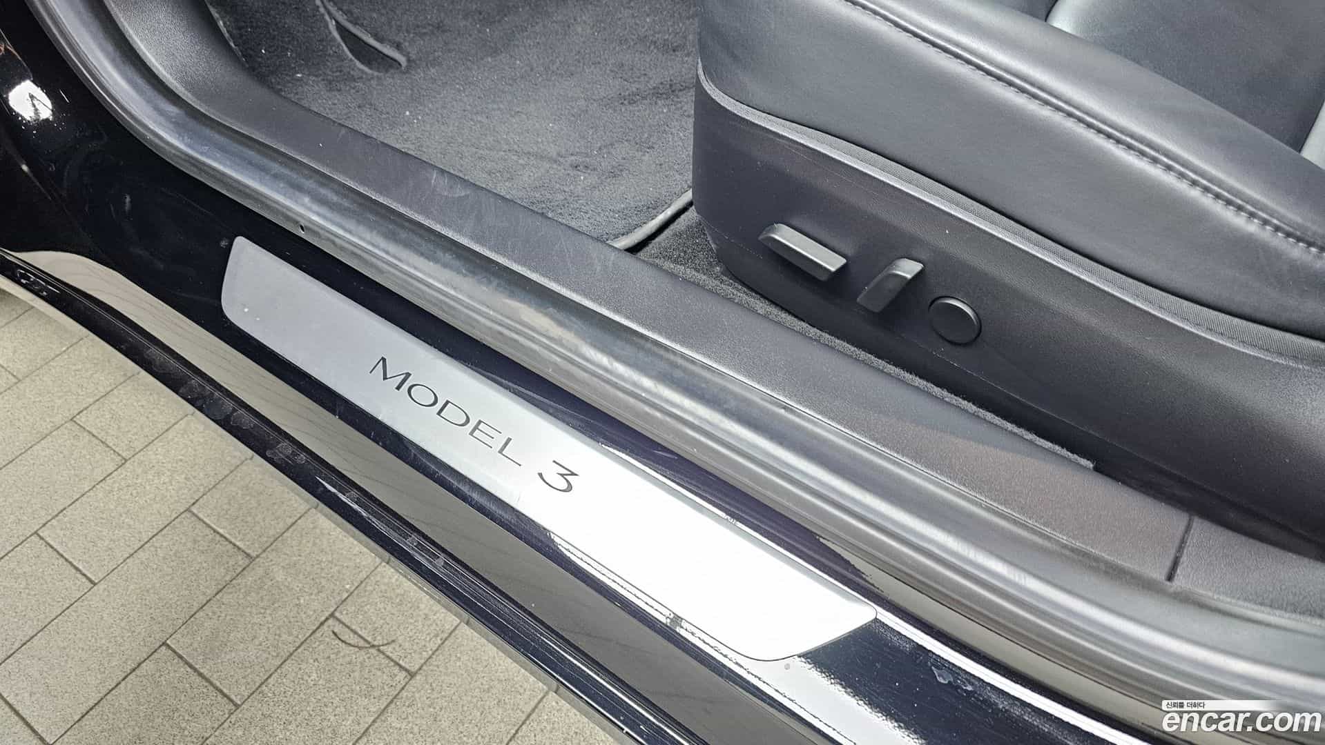 Model 3 Tesla 2019.10-OPTION-023