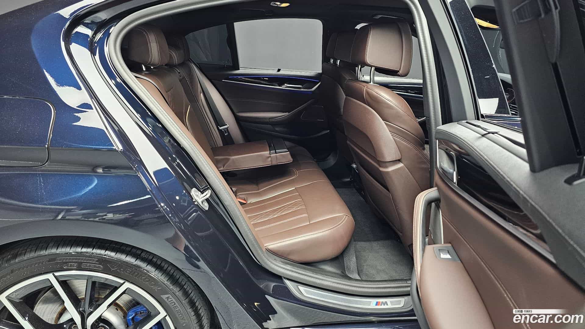 5-Series BMW 2023.8-OPTION-016