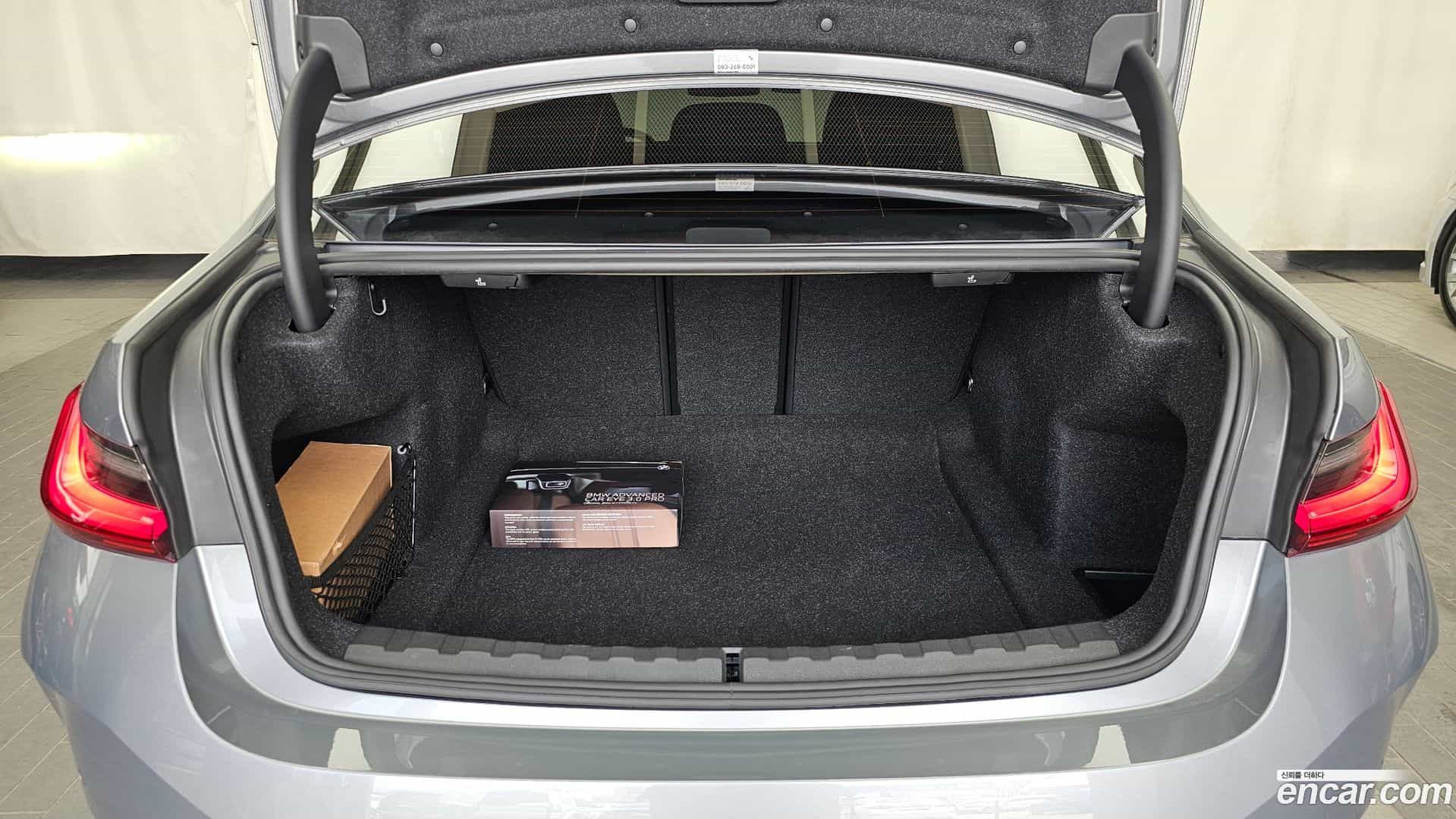 3-Series BMW 2025.3-OPTION-024