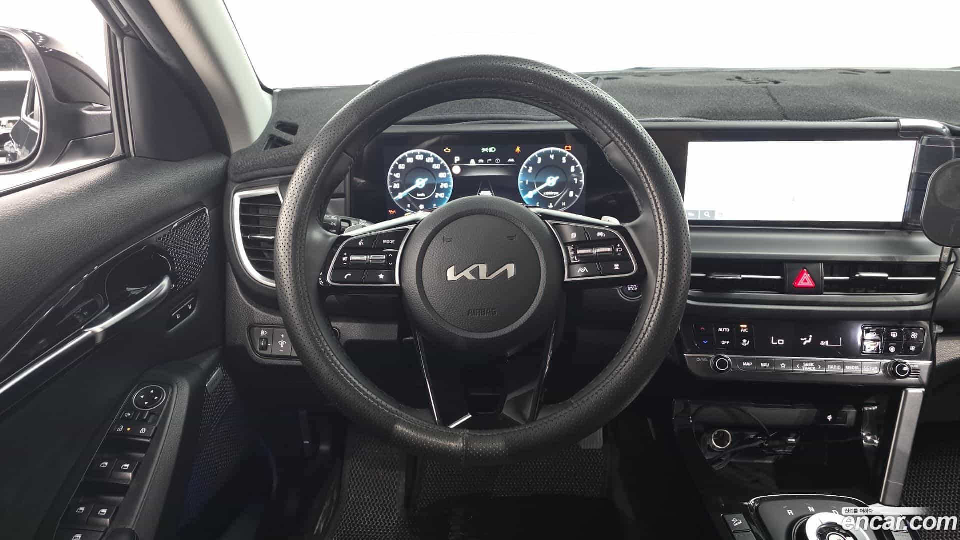 Seltos Kia 2023.3-OPTION-016