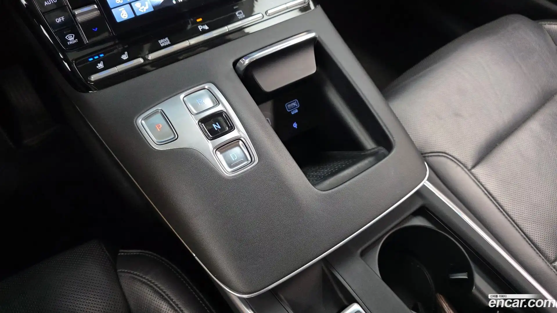 Grandeur Hyundai 2022.2-INNER-009