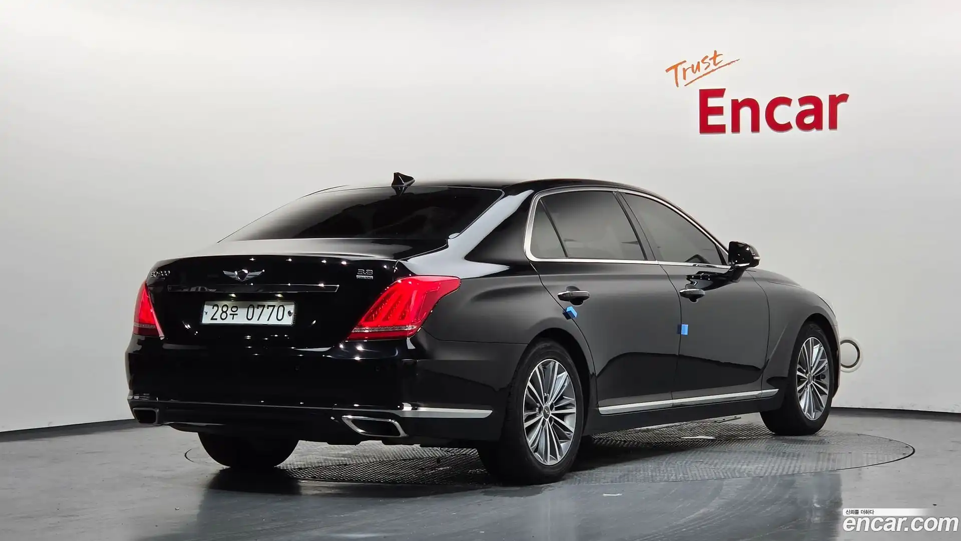 EQ900 Genesis 2016.7-OUTER-002