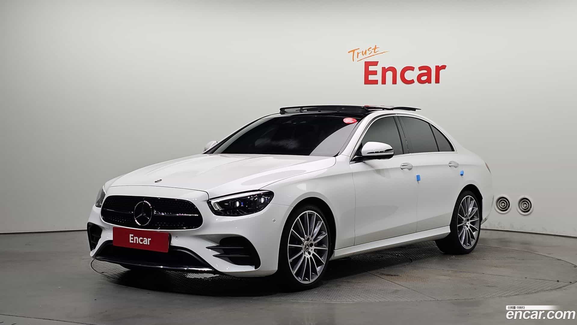 E-Class Mercedes-Benz 2022.3-OUTER-001