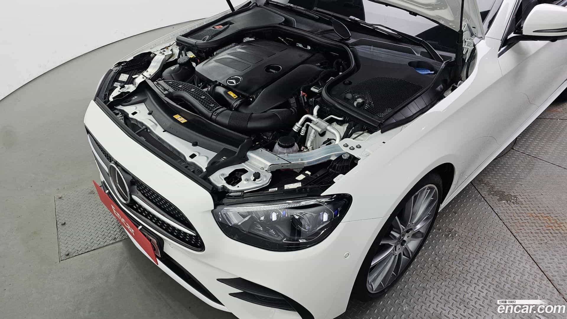 E-Class Mercedes-Benz 2022.3-OUTER-006