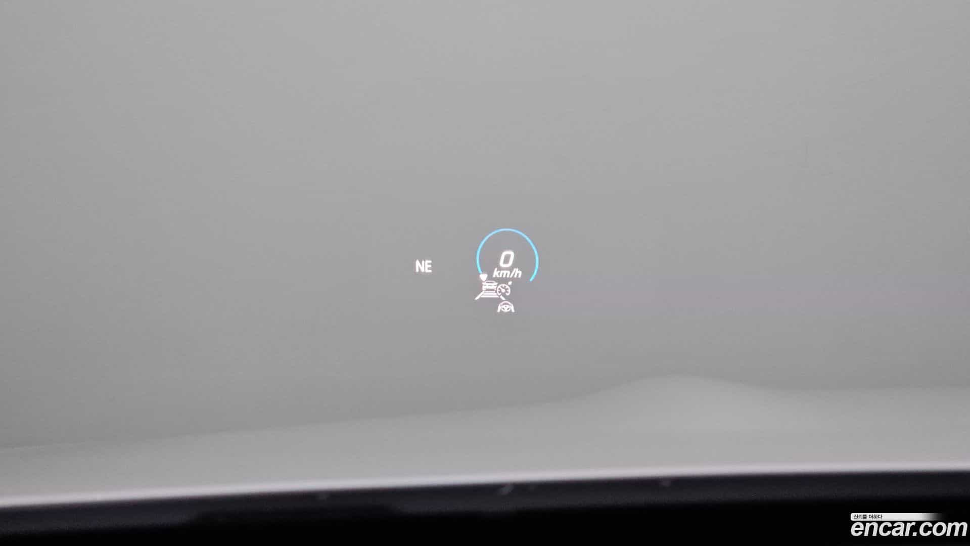 E-Class Mercedes-Benz 2022.3-OPTION-042