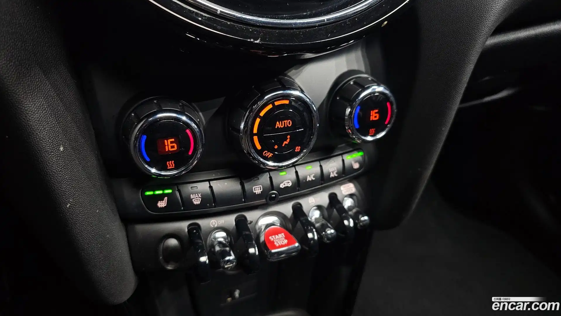 Cooper Mini 2021.7-OPTION-044