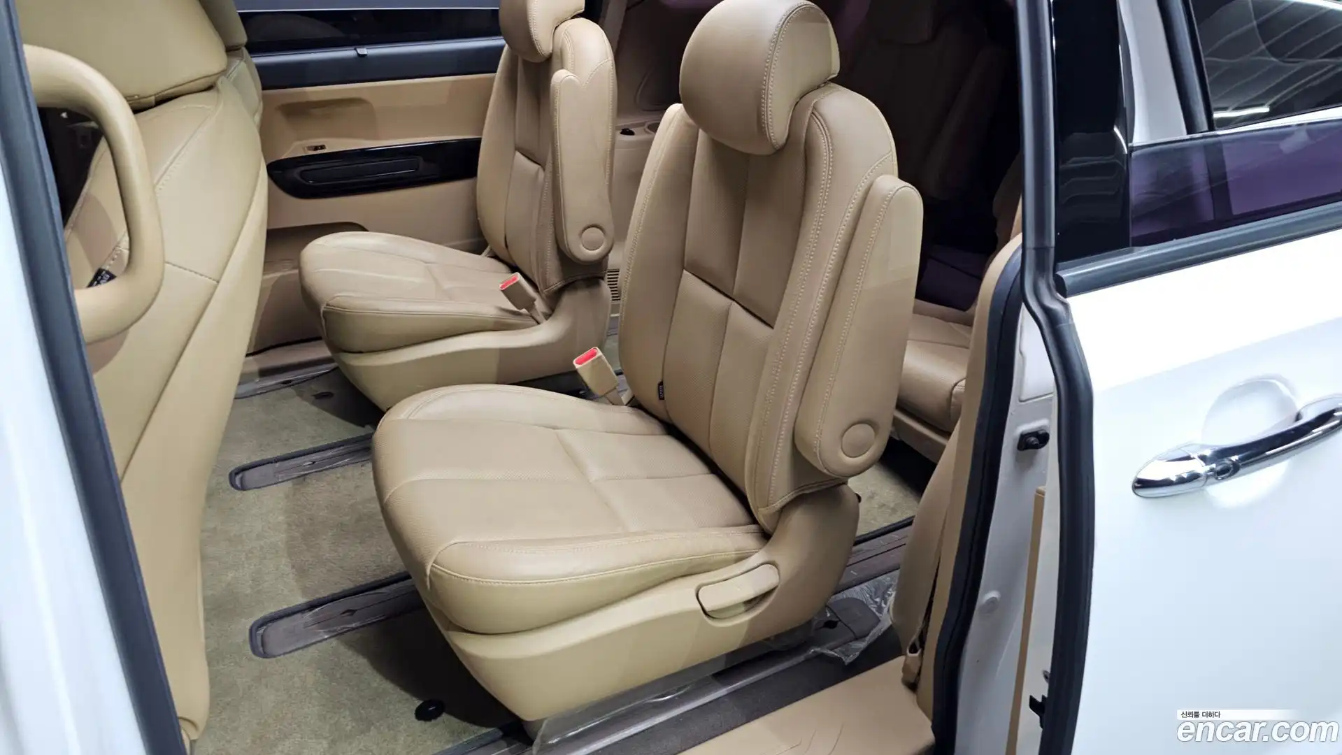 Canival Kia 2020.2-OPTION-024