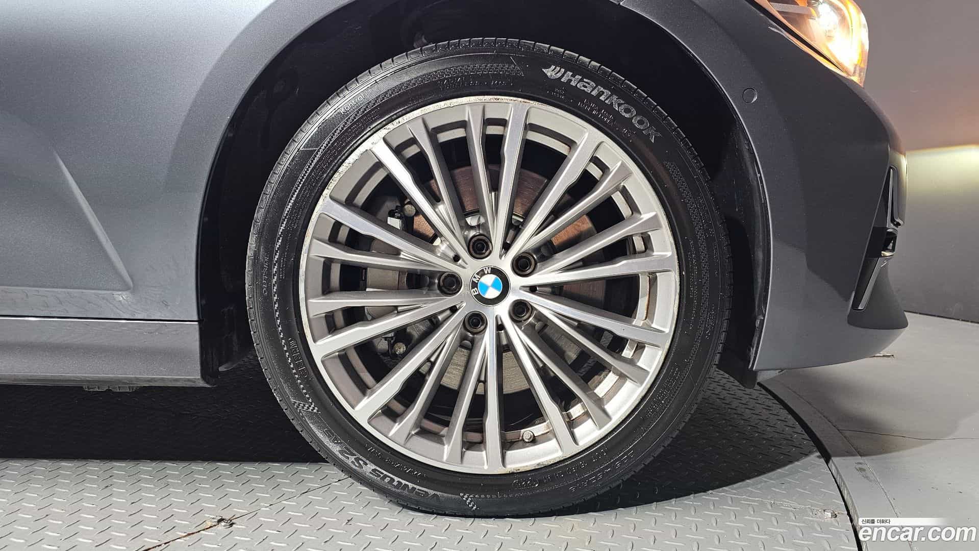 3-Series BMW 2019.6-OUTER-031