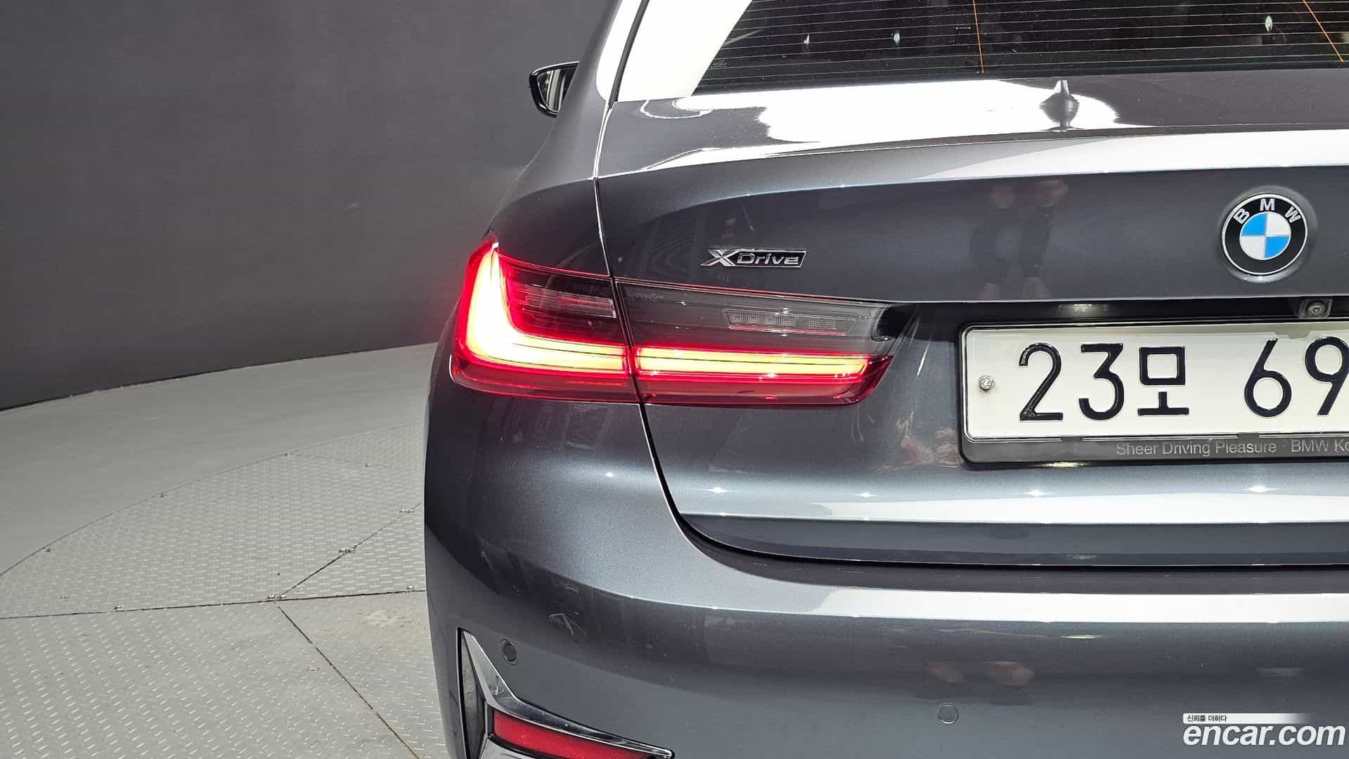 3-Series BMW 2019.6-OUTER-033