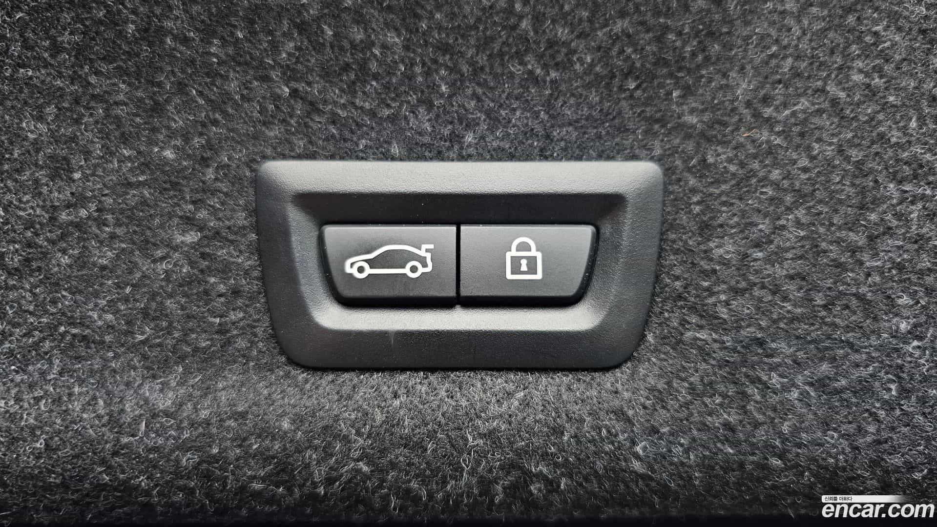 3-Series BMW 2019.6-OPTION-044
