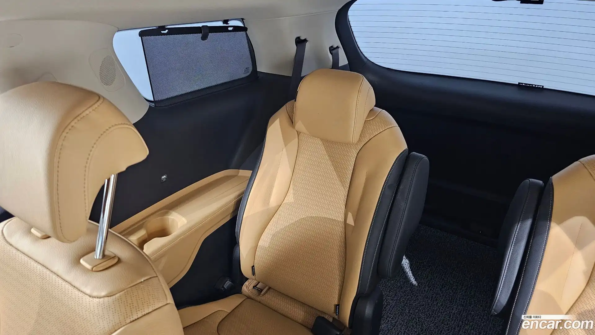 Canival Kia 2023.1-OPTION-048