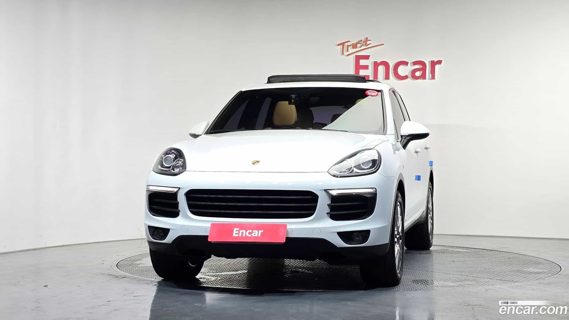 Cayenne Porsche 2016.0-OUTER-003