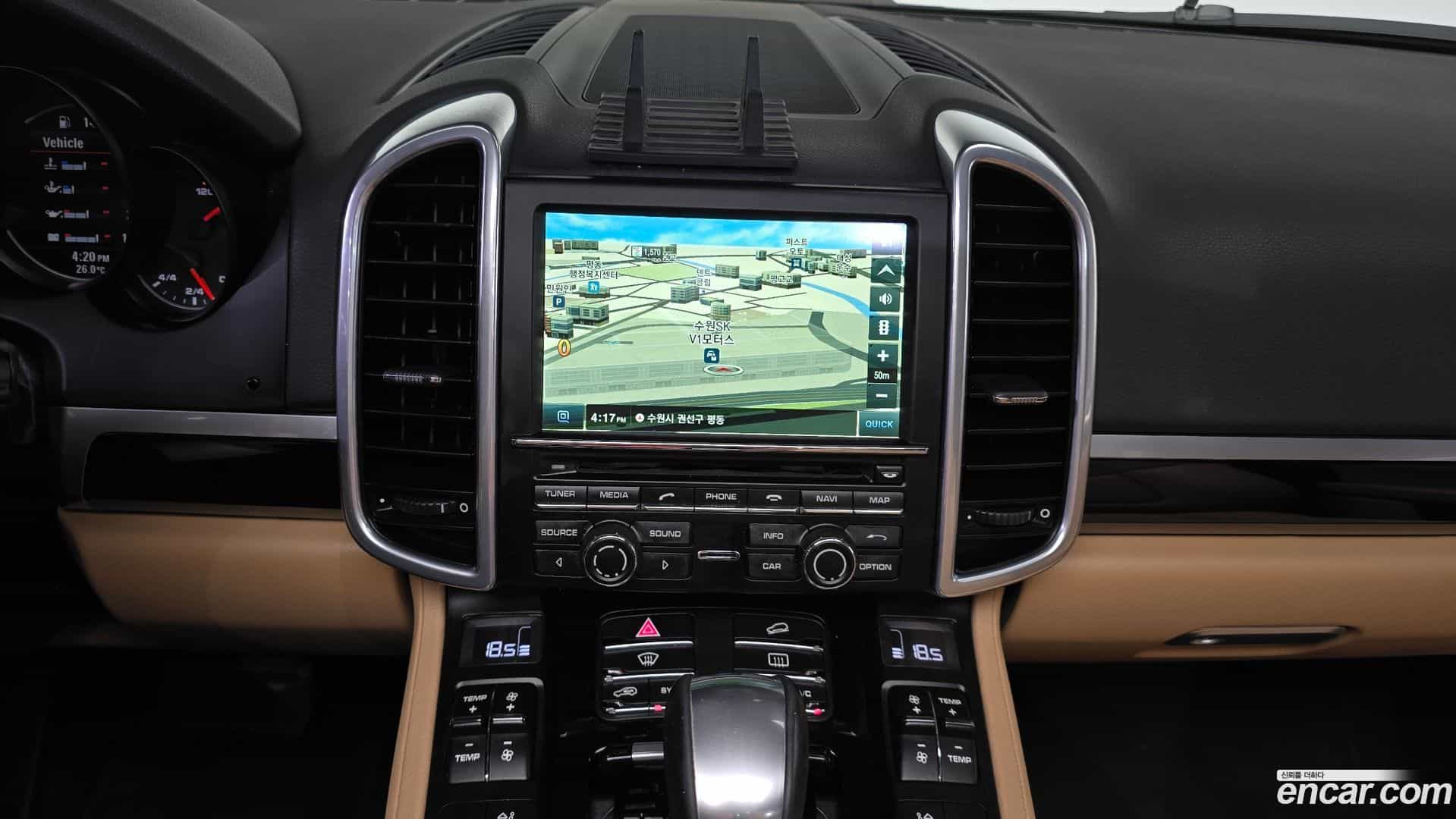 Cayenne Porsche 2016.0-OPTION-017