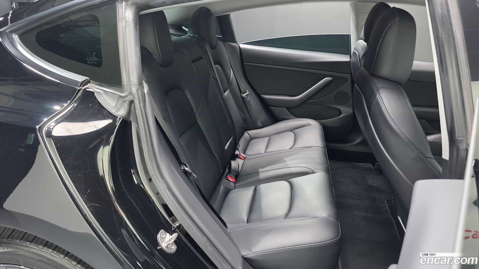 Model 3 Tesla 2021.10-OPTION-015