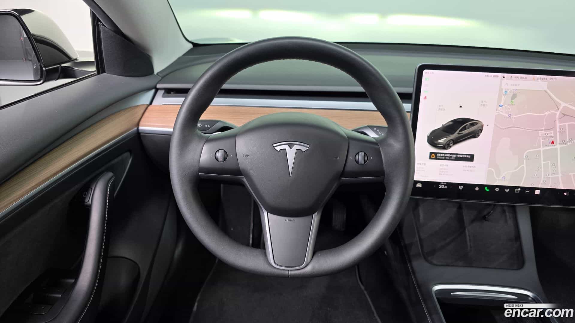 Model 3 Tesla 2021.10-OPTION-017