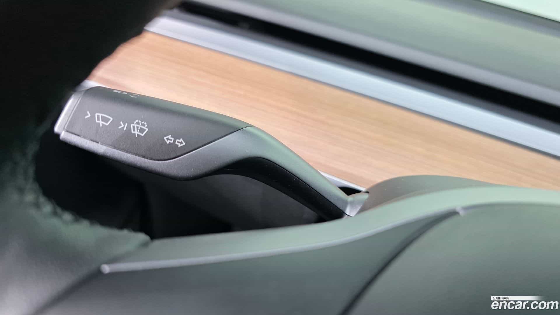 Model 3 Tesla 2021.10-OPTION-041