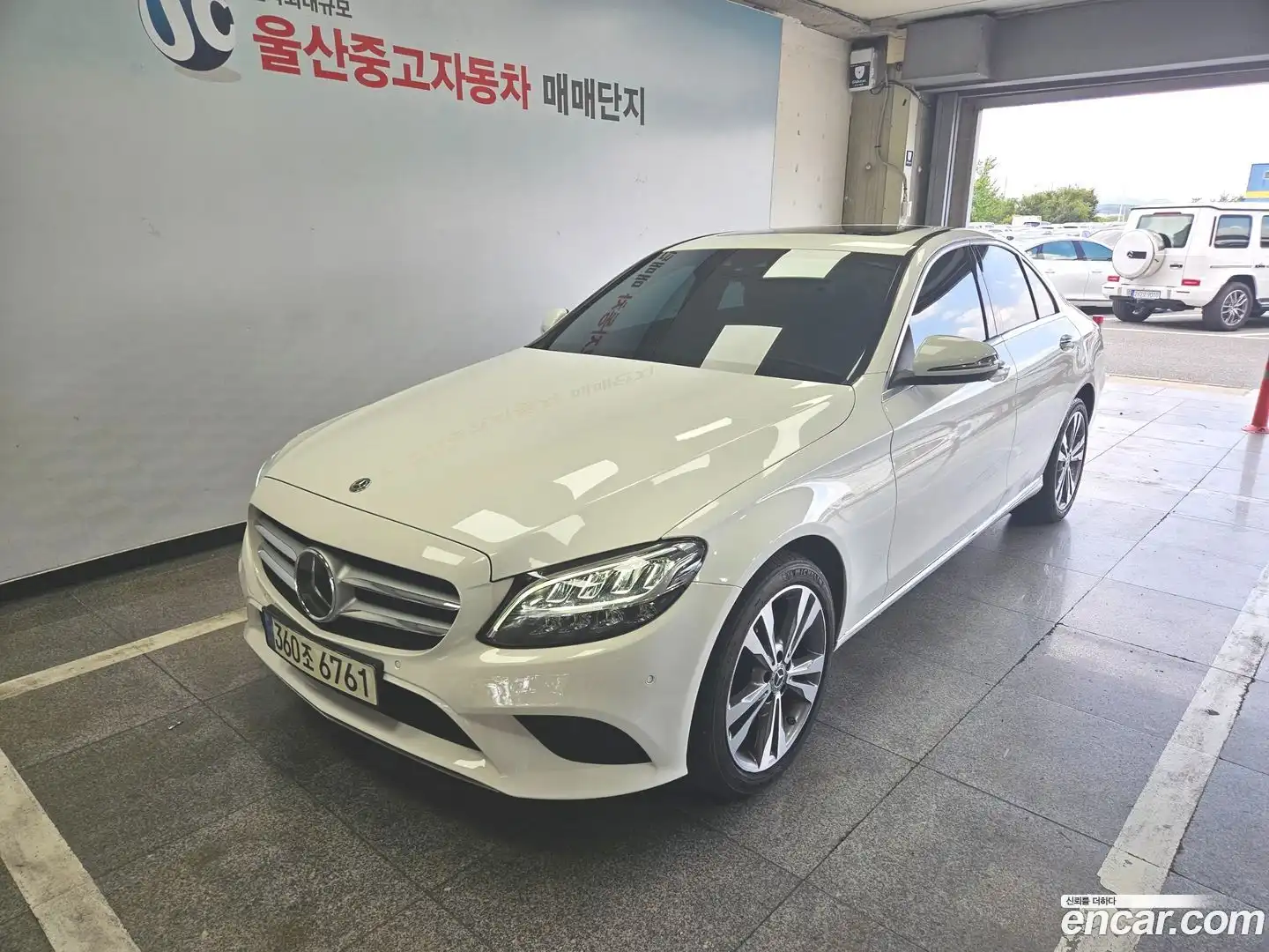 C-Class Mercedes-Benz 2021.6-OUTER-001