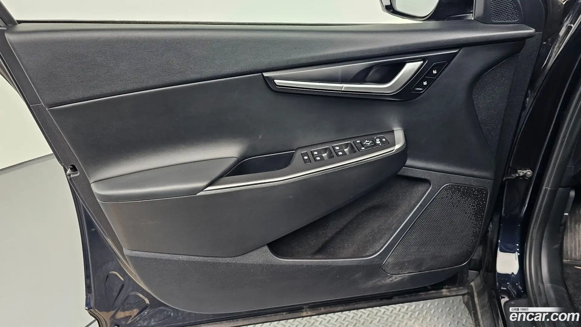 EV6 Kia 2022.0-INNER-034