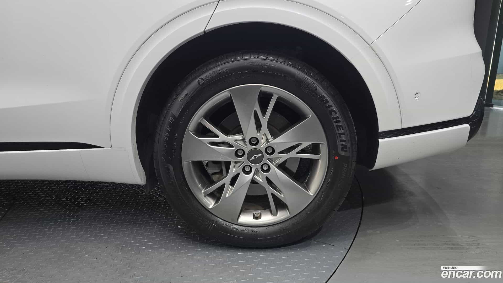 GV70 Genesis 2022.1-OUTER-031