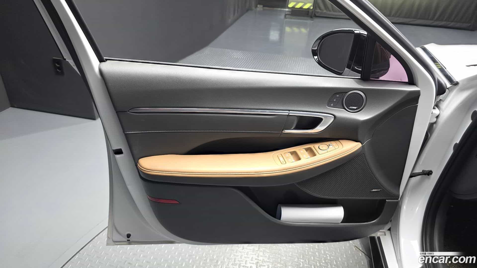 Sonata Hyundai 2020.1-INNER-034