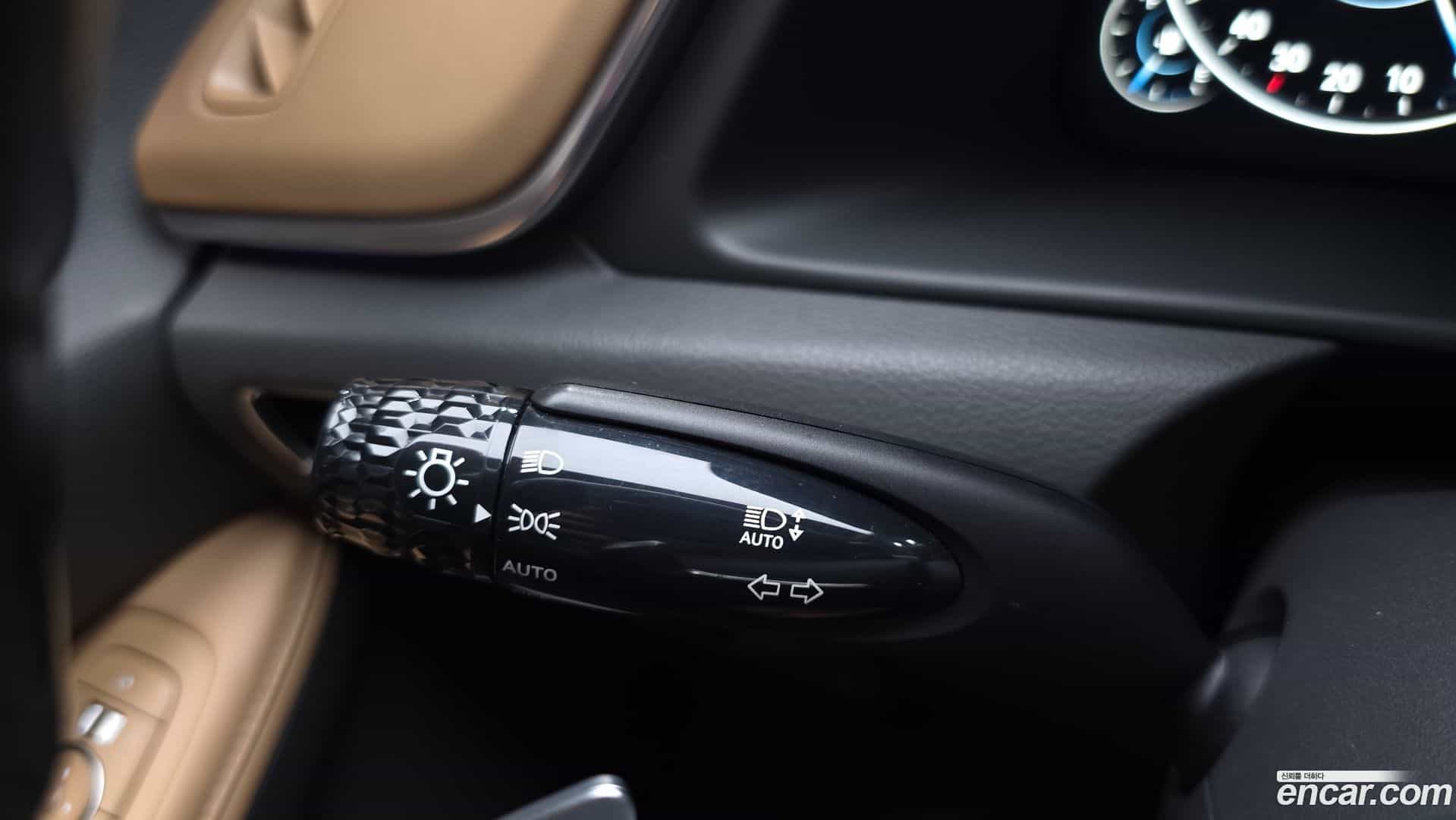 Sonata Hyundai 2020.1-OPTION-043