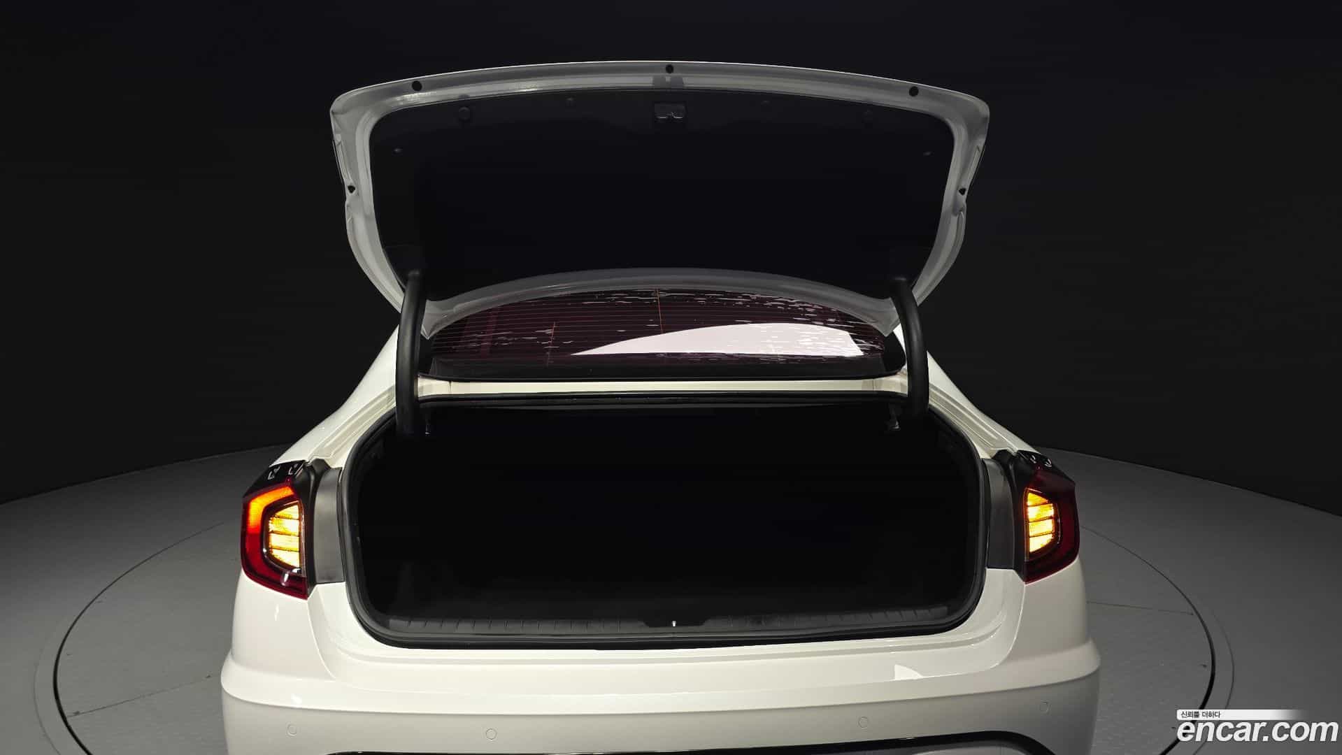 Sonata Hyundai 2020.1-OPTION-049