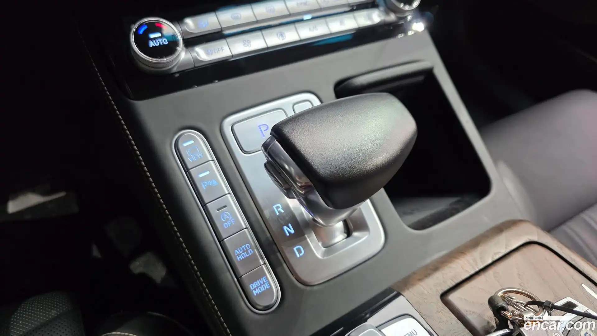G90 Genesis 2021.1-INNER-009