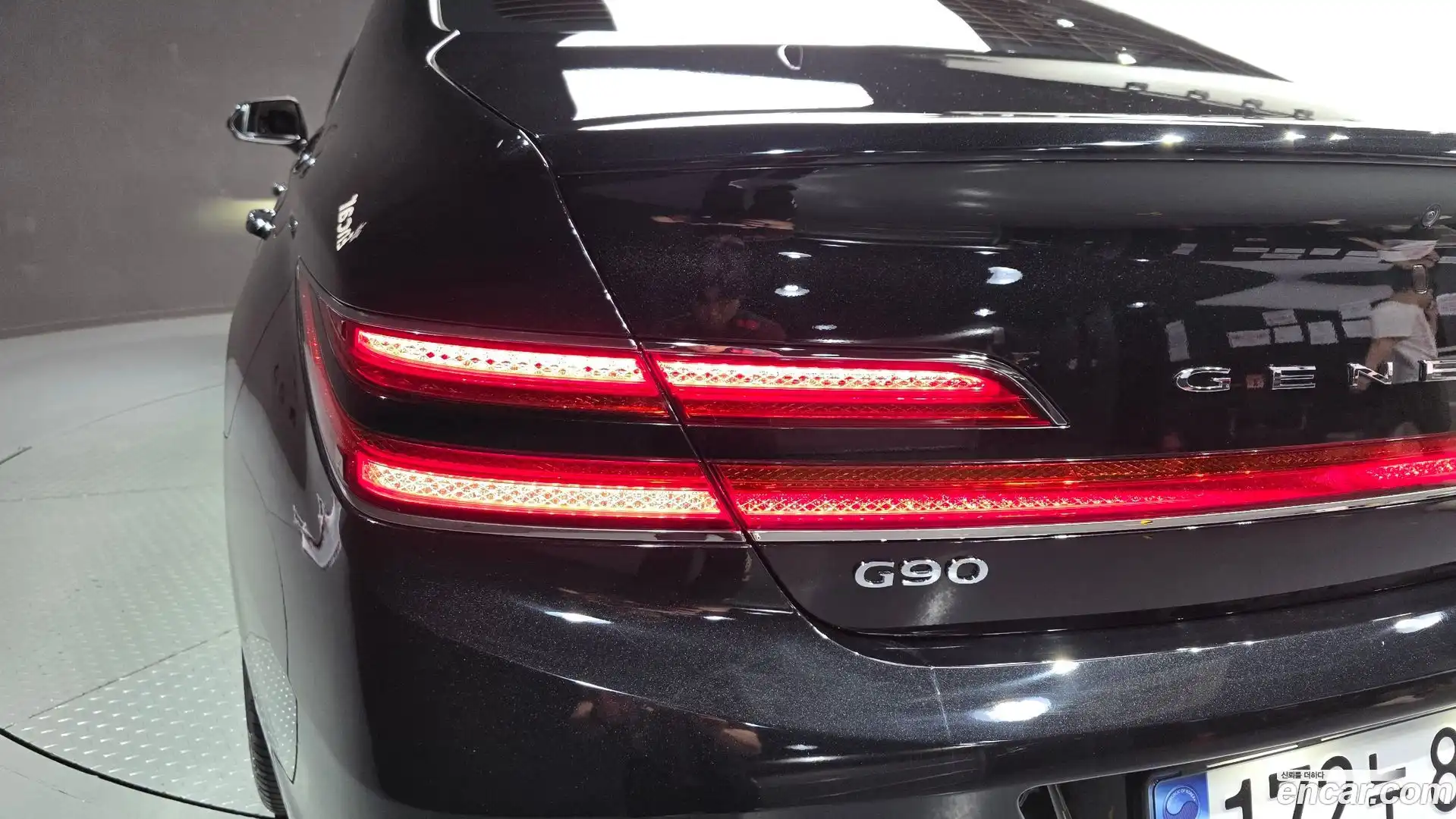 G90 Genesis 2021.1-OUTER-033