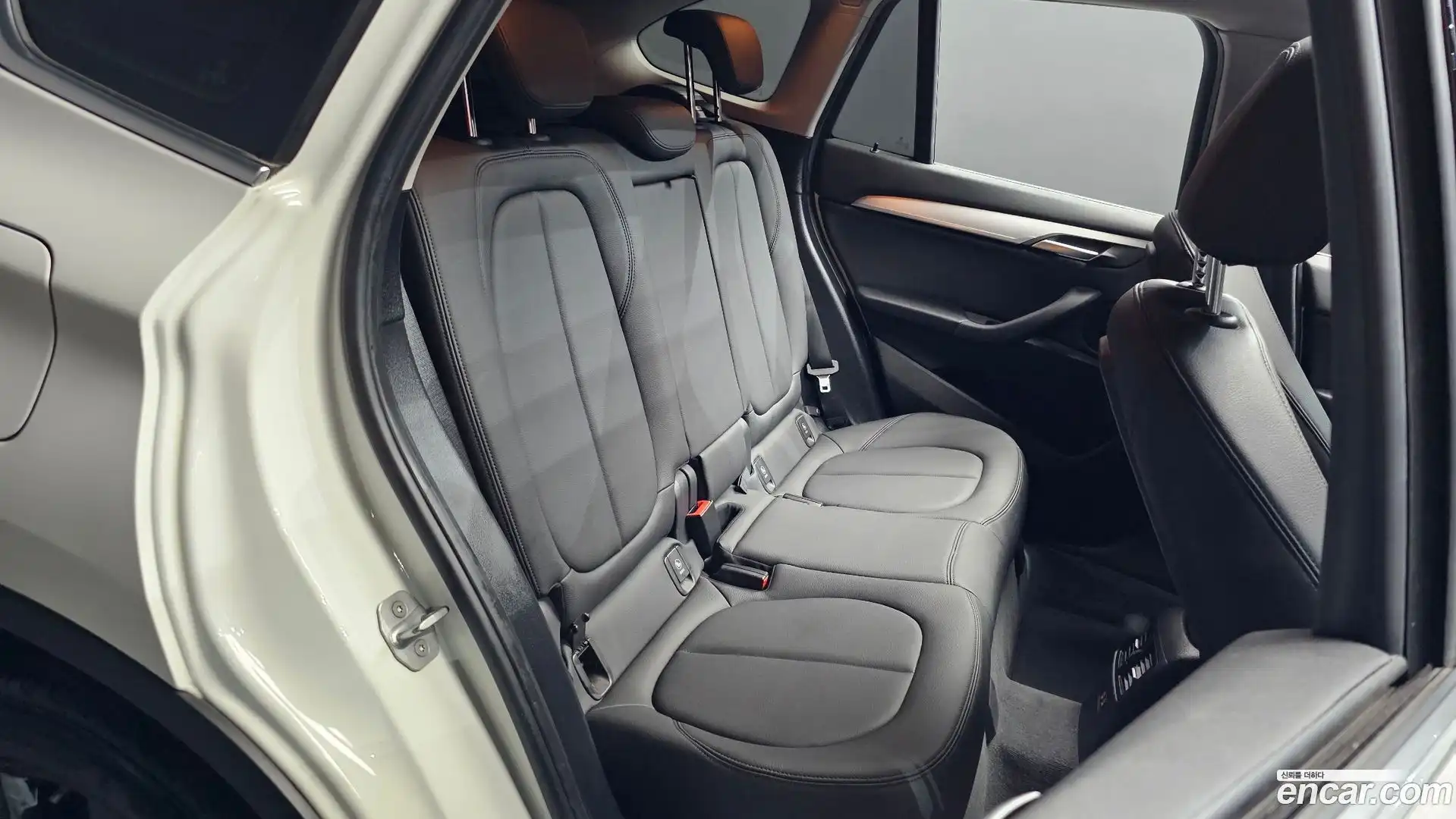 X1 BMW 2020.2-OPTION-015