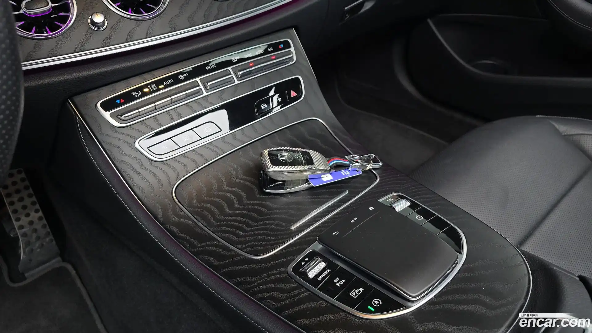 E-Class Mercedes-Benz 2023.8-OPTION-021