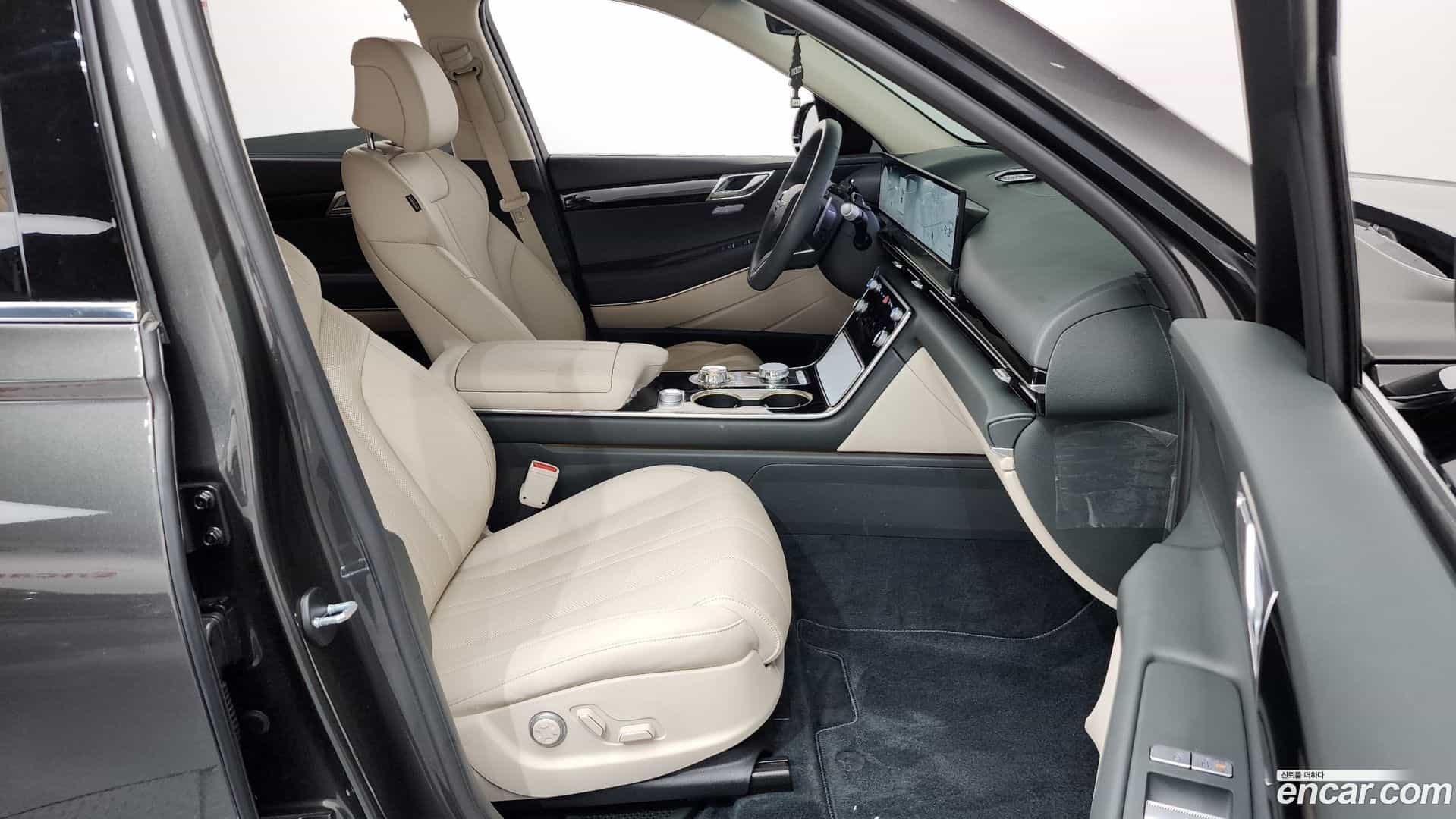 GV80 Genesis 2024.0-INNER-036
