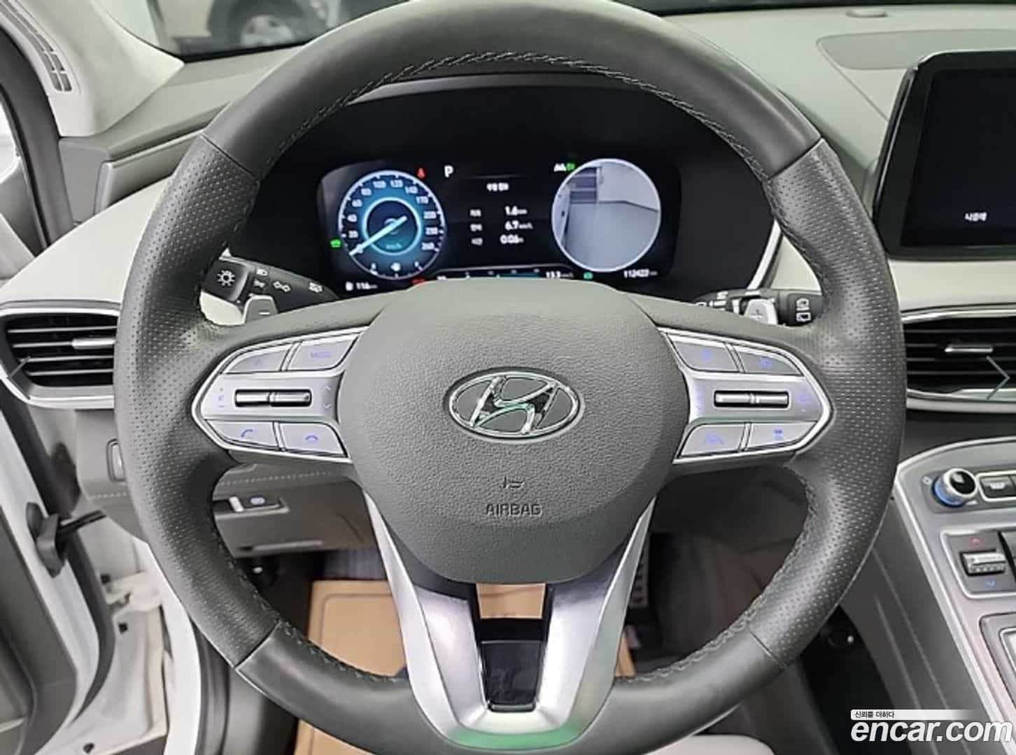 Santafe Hyundai 2022.1-INNER-009