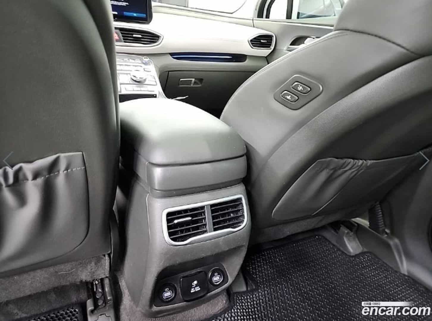 Santafe Hyundai 2022.1-OPTION-017