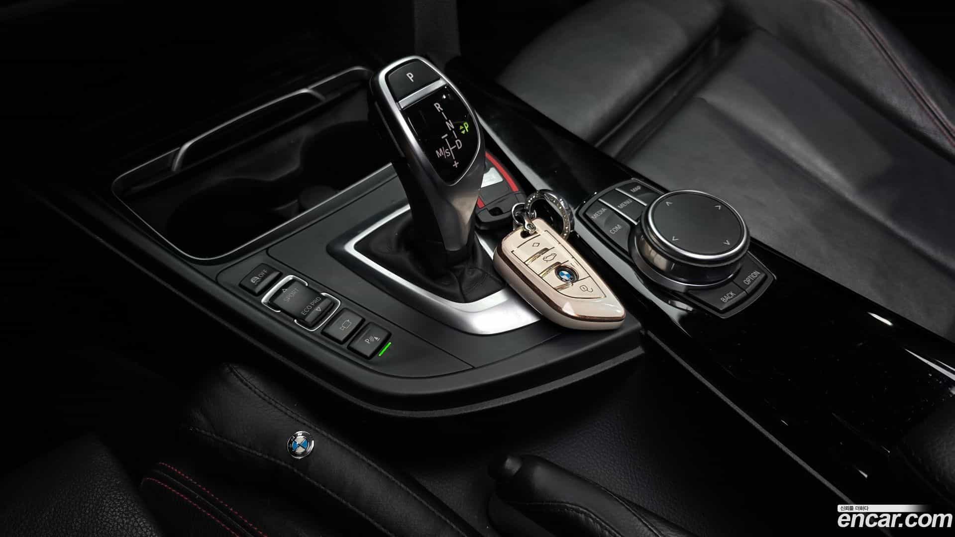 Gran Turismo BMW 2018.11-INNER-009