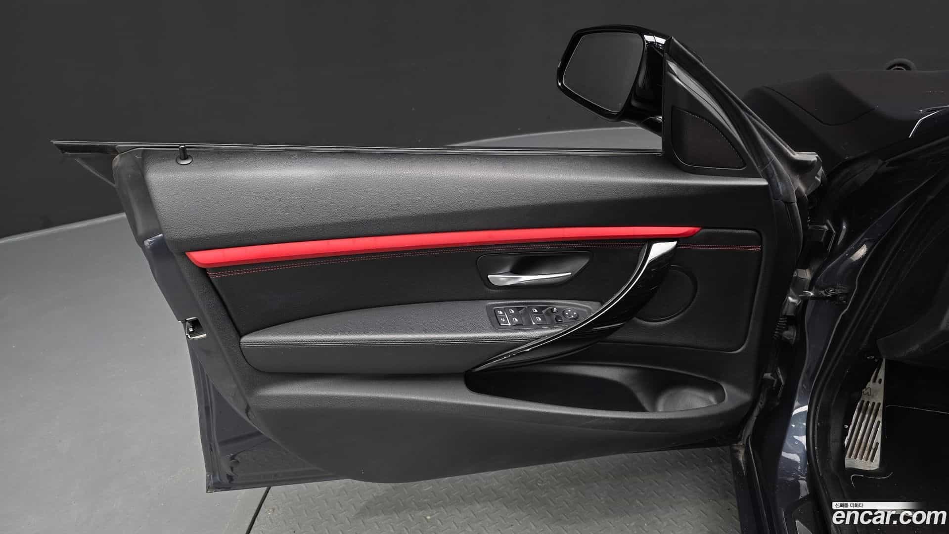 Gran Turismo BMW 2018.11-INNER-034