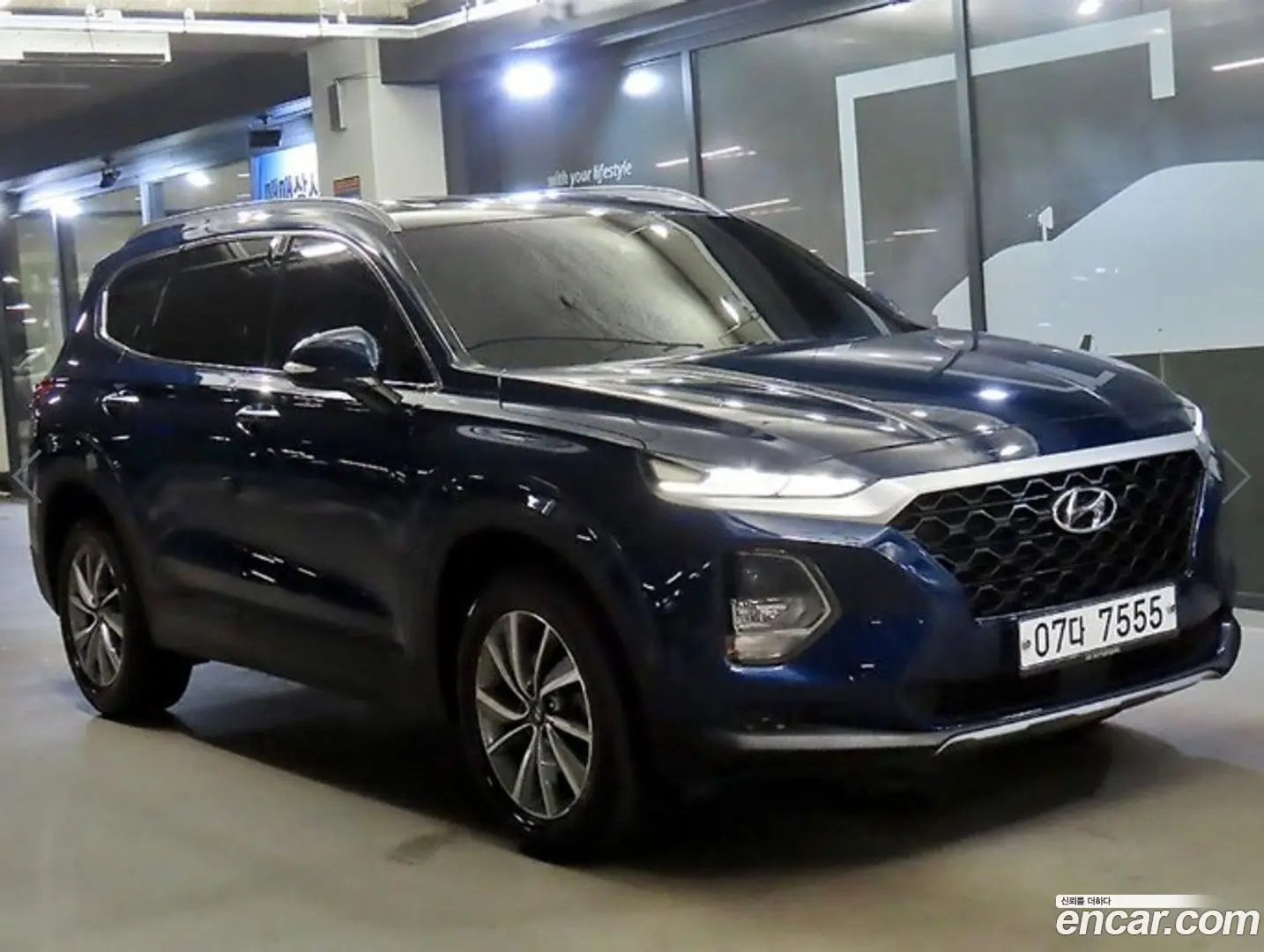 Main__Slider__Photo:Santafe Hyundai 2019.2-0