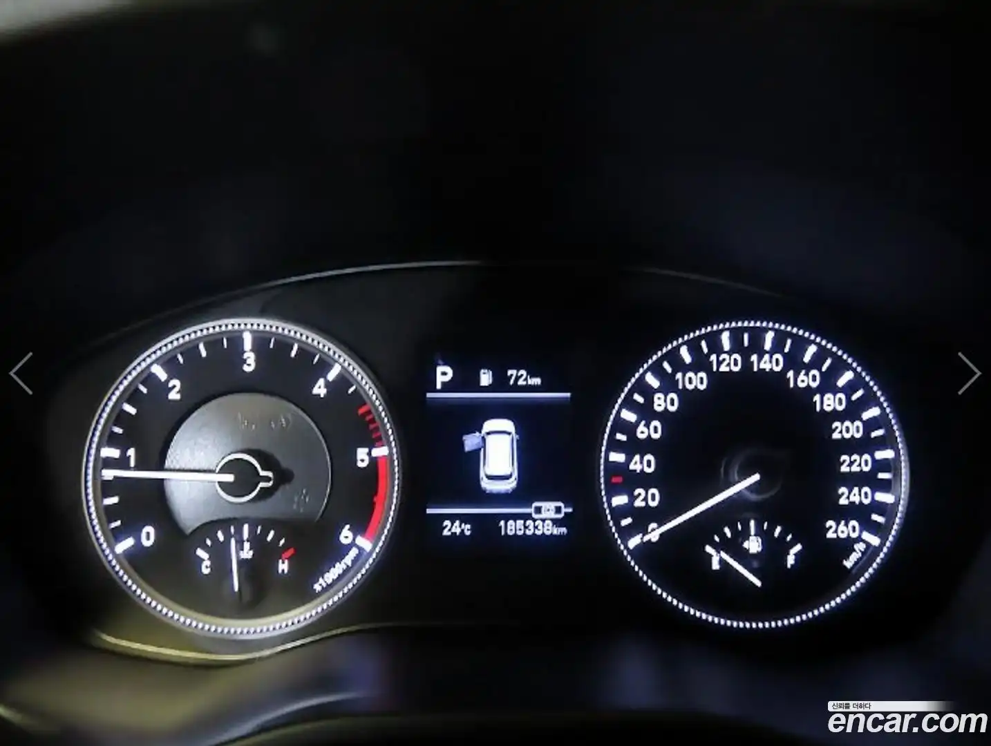 Santafe Hyundai 2019.2-INNER-009