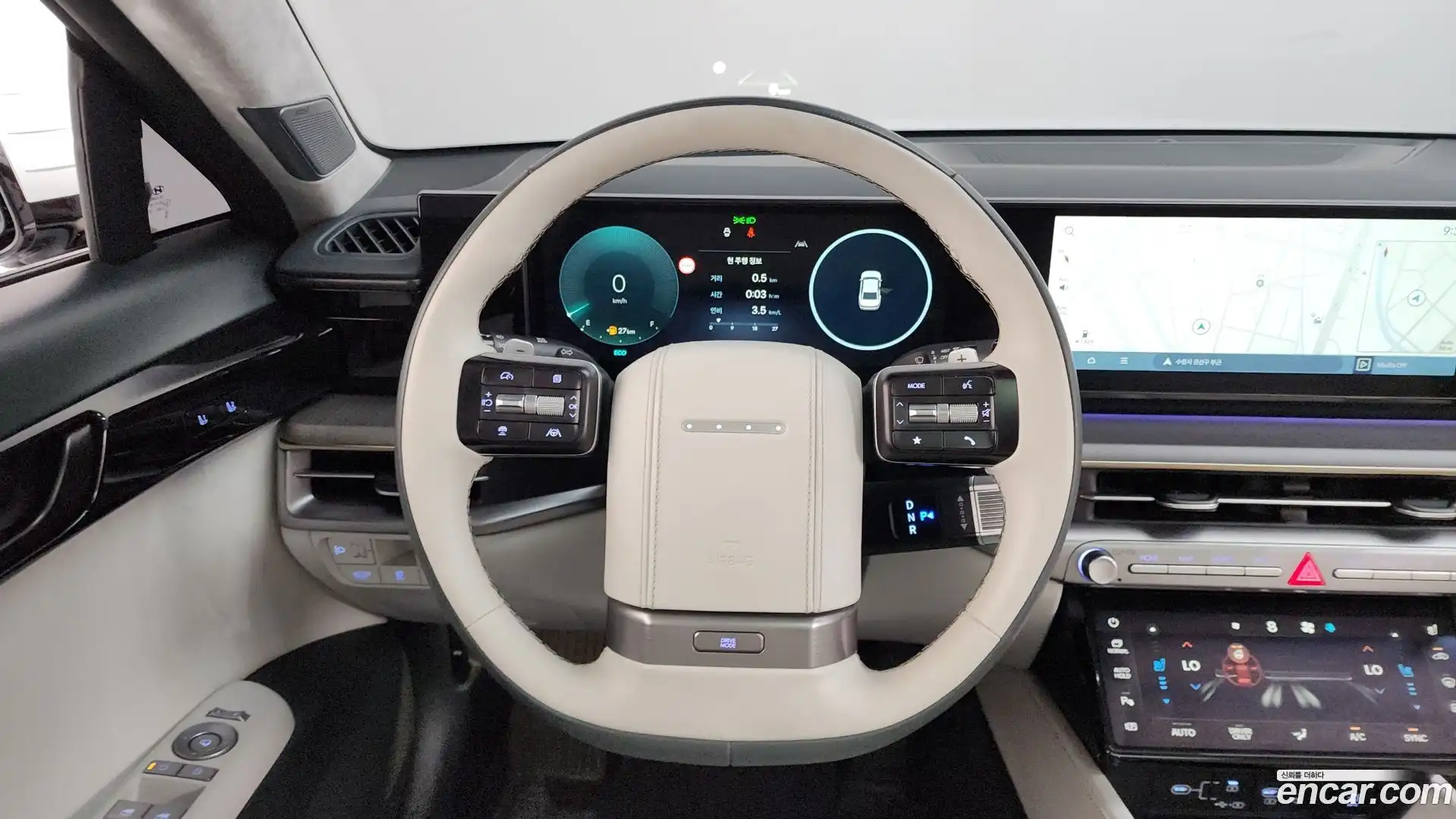 Grandeur Hyundai 2023.8-OPTION-017