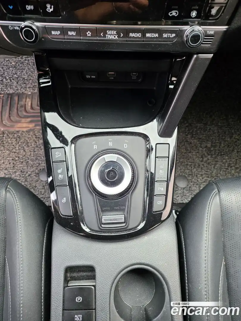 Seltos Kia 2023.8-INNER-009